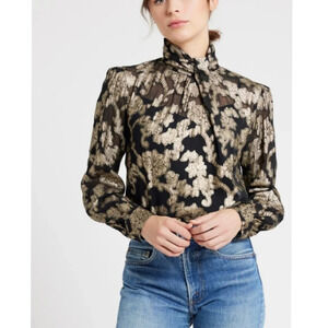 Mille Charlotte Top In Metallic Jacquard